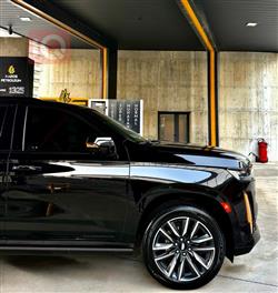 كاديلاك اسكاليد